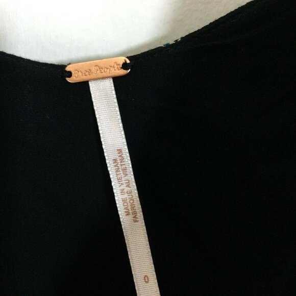 Free People Mockingbird Black Combo V-Neck Open Ba - Picture 5 of 6